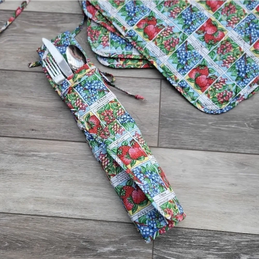 Perfect Settings 6 placemats/silverware holders roll up fruit berries gift